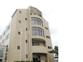 岡本プレス工業株式会社