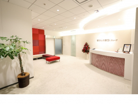 ほけんの窓口グループ株式会社